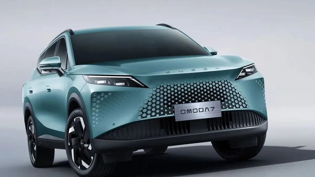 El nuevo Omoda 7 ha llegado al concesionario Alimotor